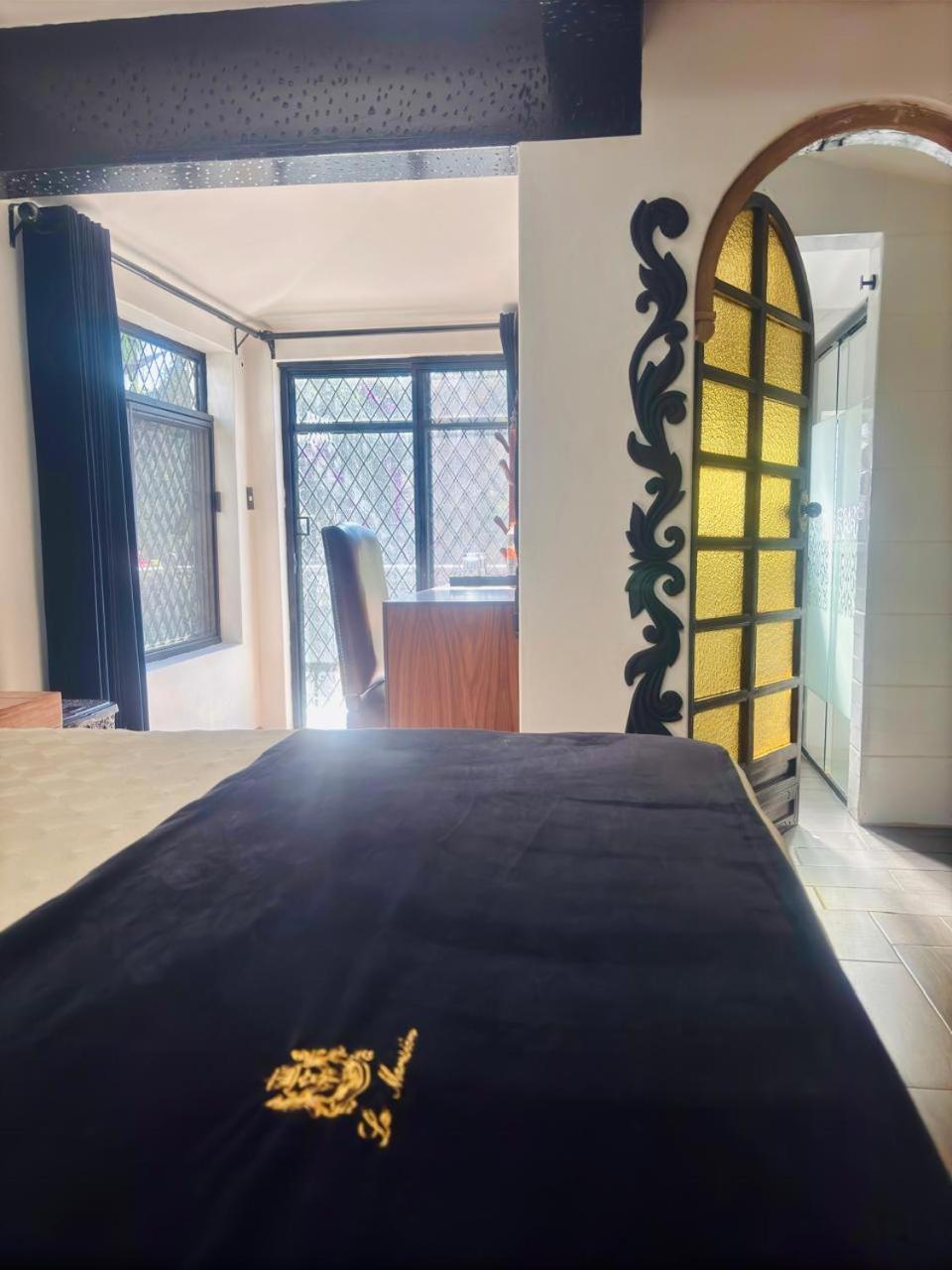 Boutique La Mansión *